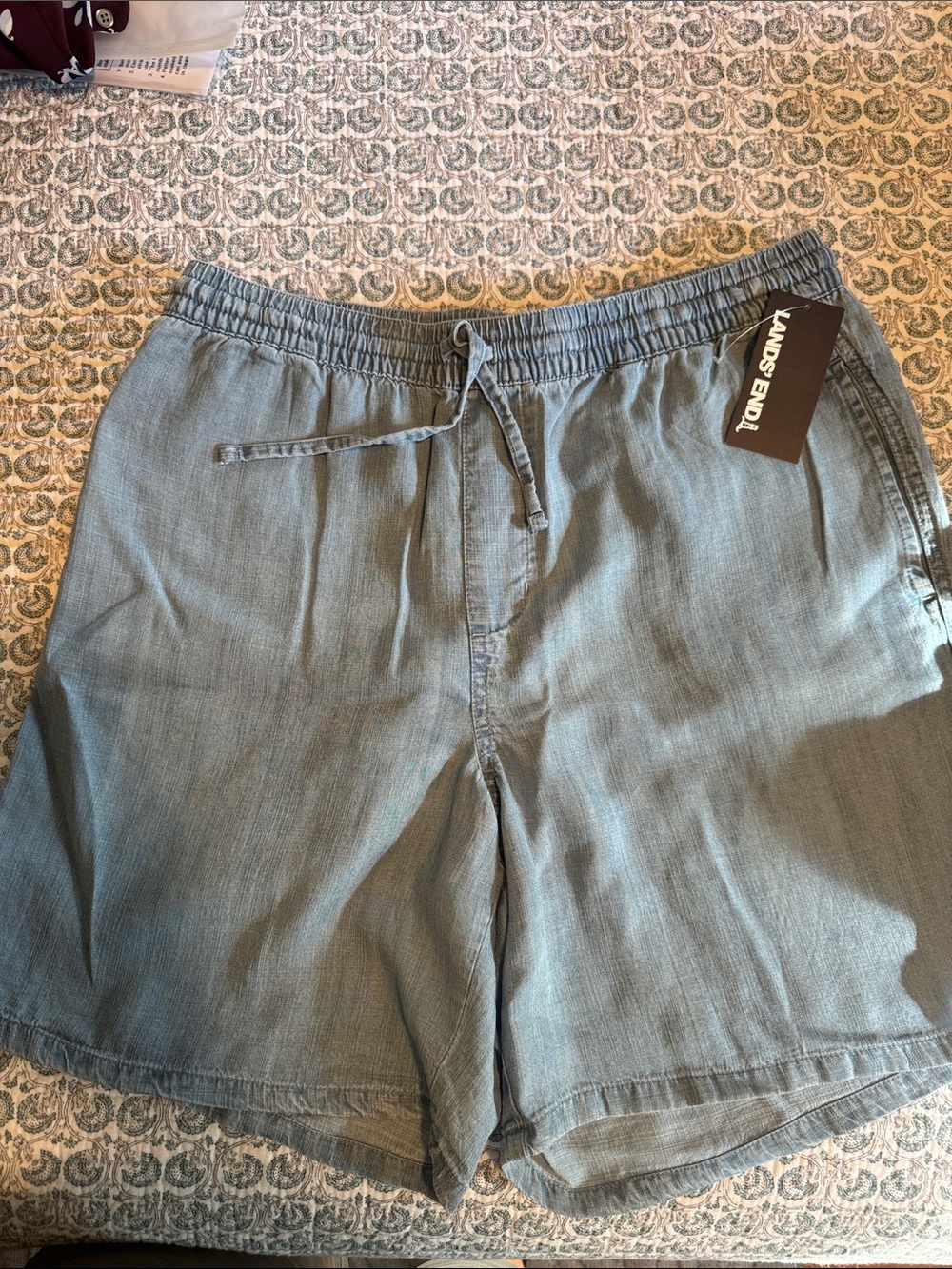 Lands' End women’s Blue Elastic Waist Hybrid Shorts